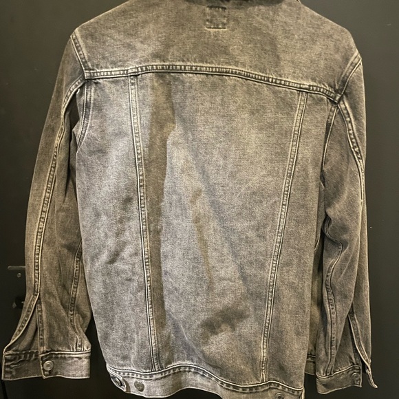 Jean jacket - Picture 3 of 3